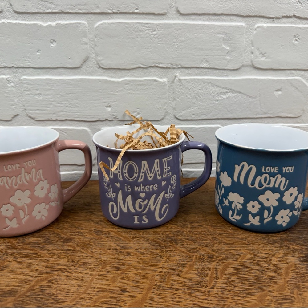 Set of 3 Ceramic Mugs - Pink, Purple, Blue